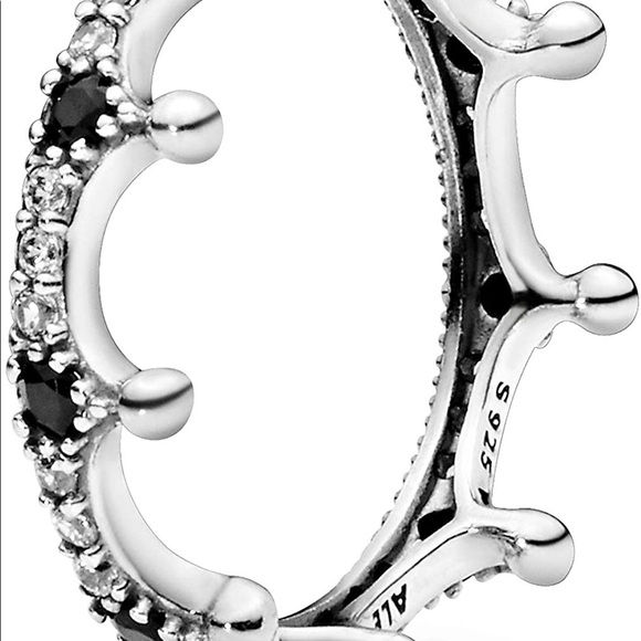 LOOKING FOR THIS PANDORA RING - Picture 2 of 2